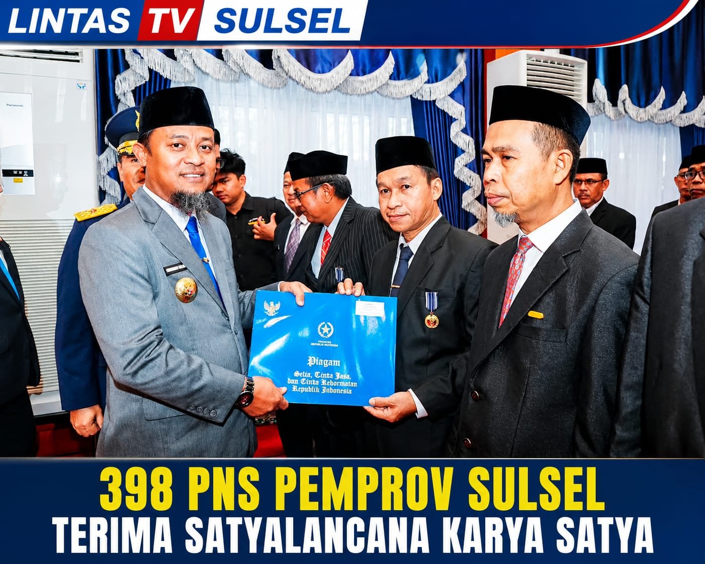 398 PNS PEMPROV SULSEL TERIMA SATYALENCANA KARYA SATYA