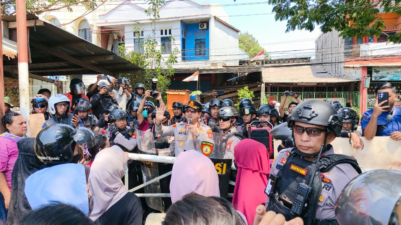 PERANG KELOMPOK PECAH DI BITOWA RAYA MAKASSAR, POLISI BERHASIL KENDALIKAN SITUASI