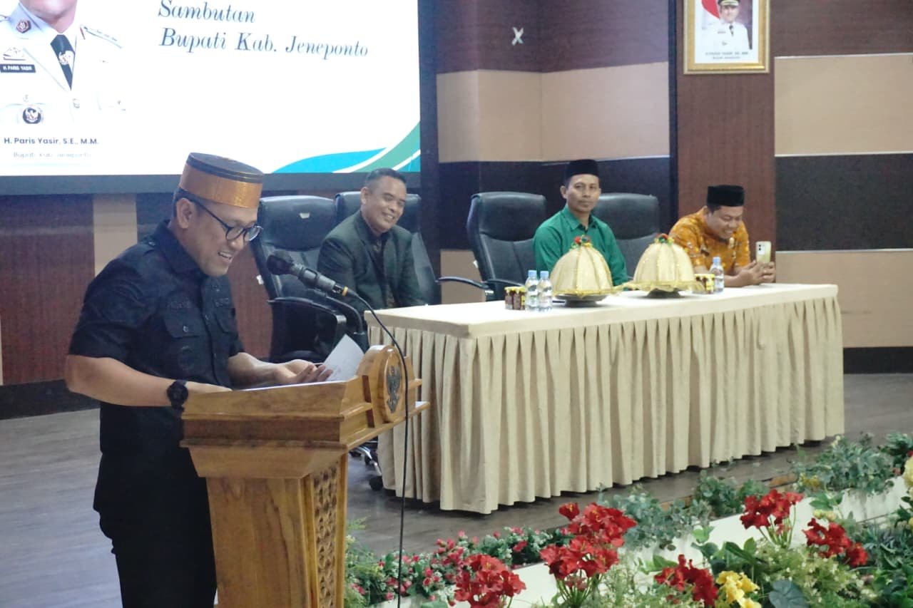 BUPATI JENEPONTO BUKA PENGABDIAN KEPADA MASYARAKAT UIN ALAUDDIN MAKASSAR, PERKUAT KOMPOTENSI GURU HADAPI TRANSPORTASI PENDIDIKAN