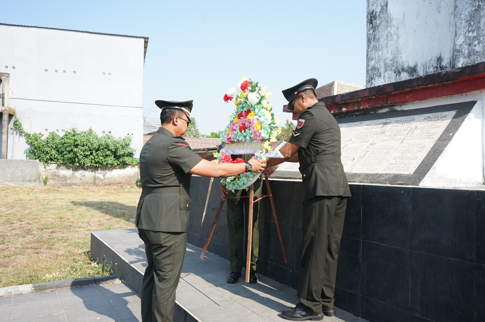Jelang HUT TNI ke-81, Dandim 1409/Gowa Pimpin Ziarah ke TMP Romang Lompoa
