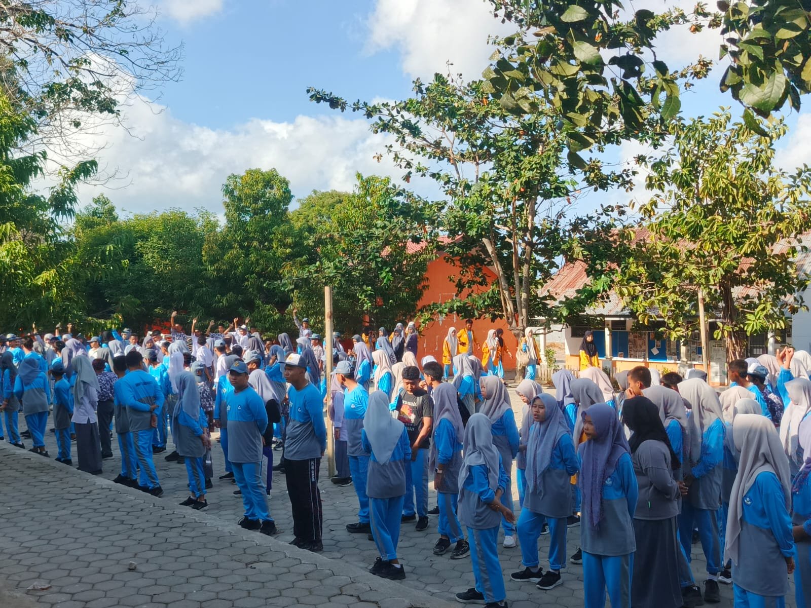 SMAN 7 JENEPONTO ISI KEMERDEKAAN DENGAN KEGIATAN PERTANDINGAN OLAHRAGA DAN SENI