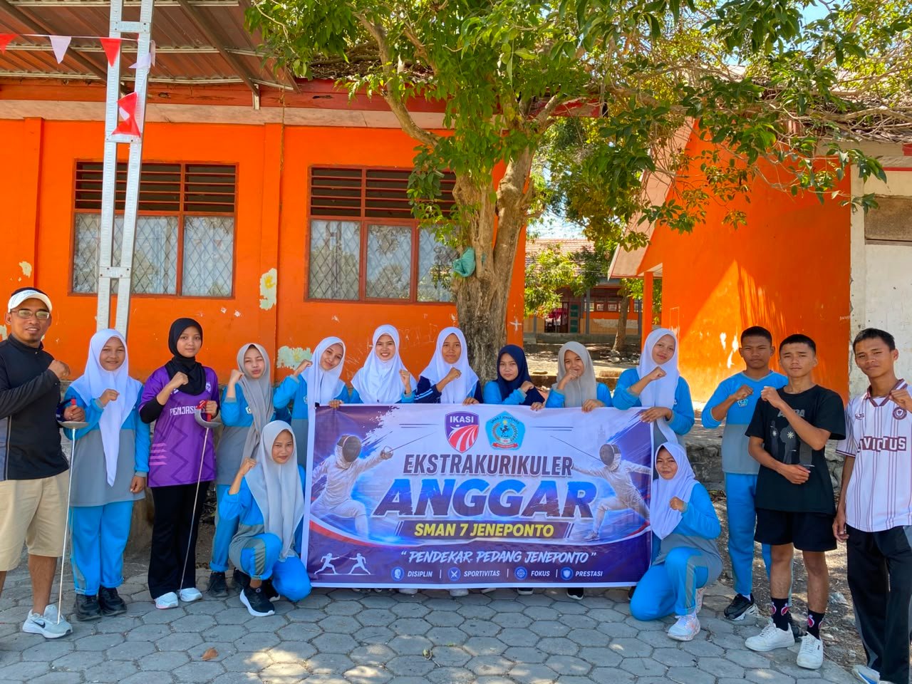 Ekstrakurikuler Anggar SMAN 7 Jeneponto Tingkatkan Keterampilan dan Semangat Prestasi Siswa