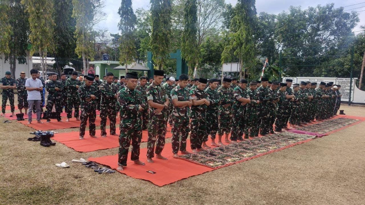 DITENGAH MUSIM KEMARAU, KODIM 1419/ENREKANG GELAR SHOLAT ISTISQA' MEMOHON HUJAN
