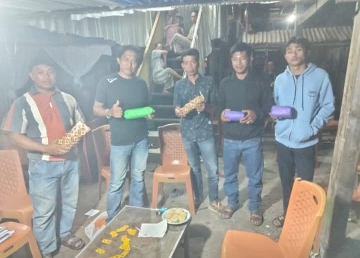 IPTU SYARIR DG. NAI CUP PERLOMBAAN DOMINO MERIAHKAN PESTA PERKAWINAN DI JENEPONTO AJANG ASAH OTAK DAN JALIN KEKELUARGAAN
