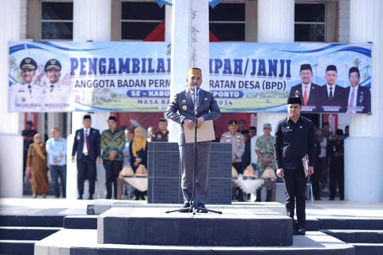 BUPATI JENEPONTO AMBIL SUMPAH JANJI ANGGOTA BPD MASA BAKTI 2026 2034